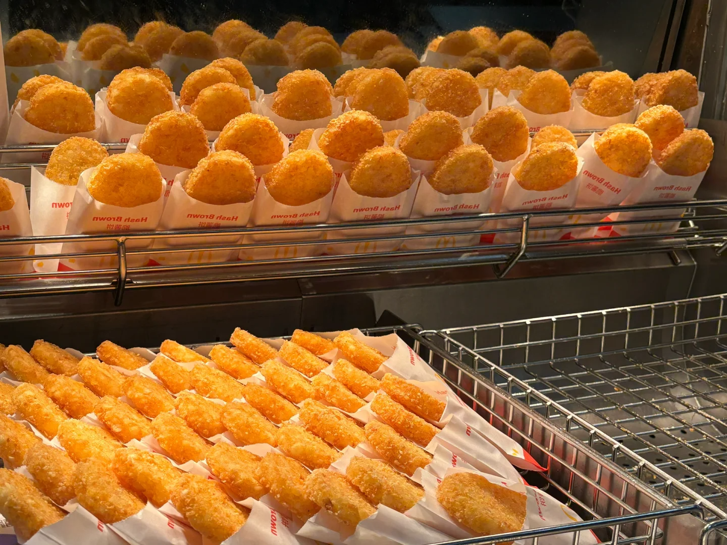 当薯饼不再下班：把一块早餐单品，变成反996的情绪符号