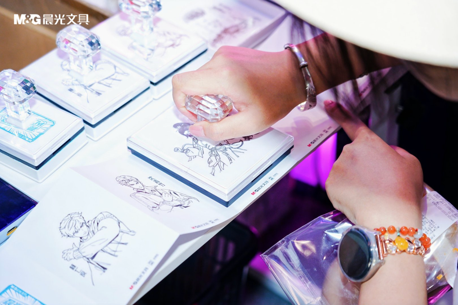 文具一哥，在上海书展踩中年轻人嗨点