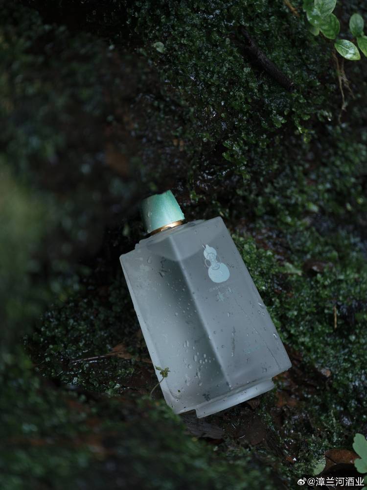 对话漳兰河鄢丽：前半生独自芬芳，后半生拼命绽放