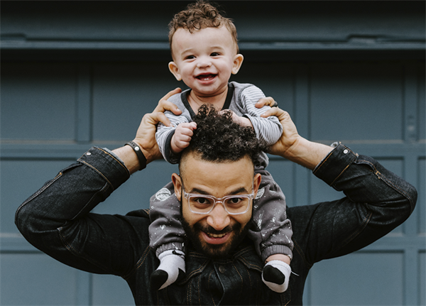 重構(gòu)母嬰營(yíng)銷：借力TikTok爸爸達(dá)人，實(shí)現(xiàn)品牌出海差異化競(jìng)爭(zhēng)