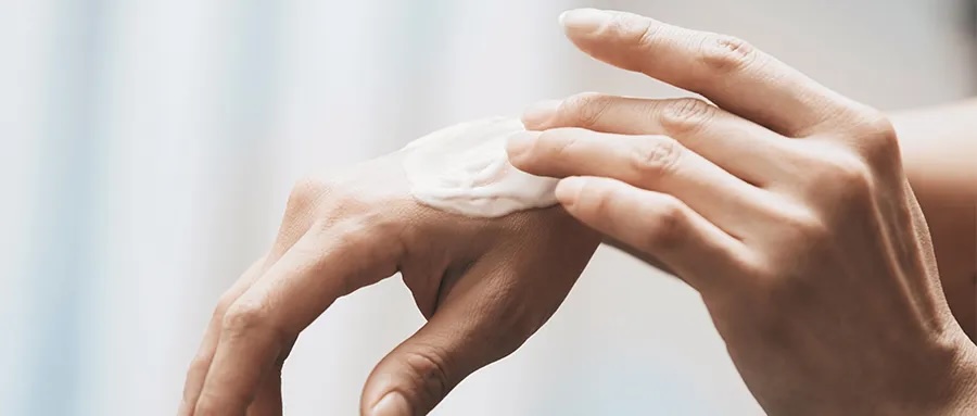 郁美净儿童霜，盘皮包的神