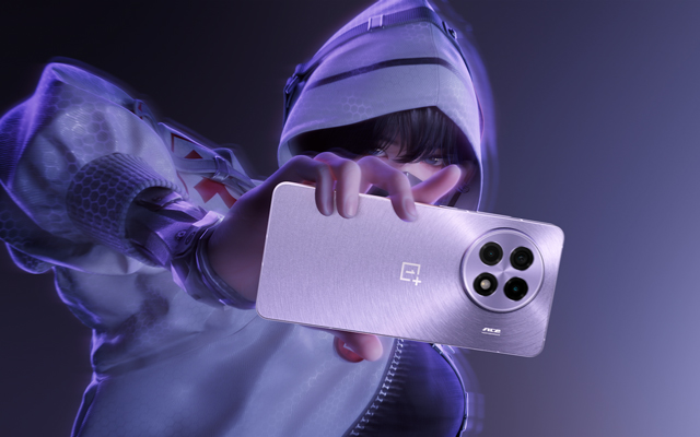 一加Ace5系列：性能凶猛，快人一代