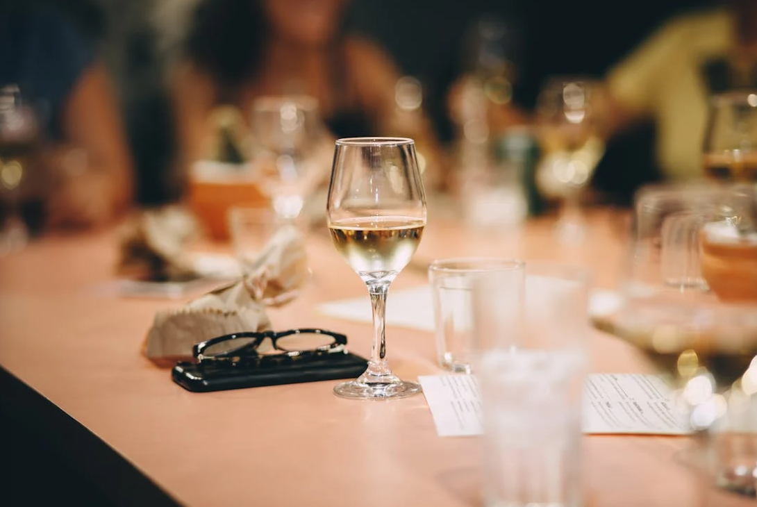 珍酒李渡“万商联盟”：寒冬下的破局棋，还是未知的冒险？