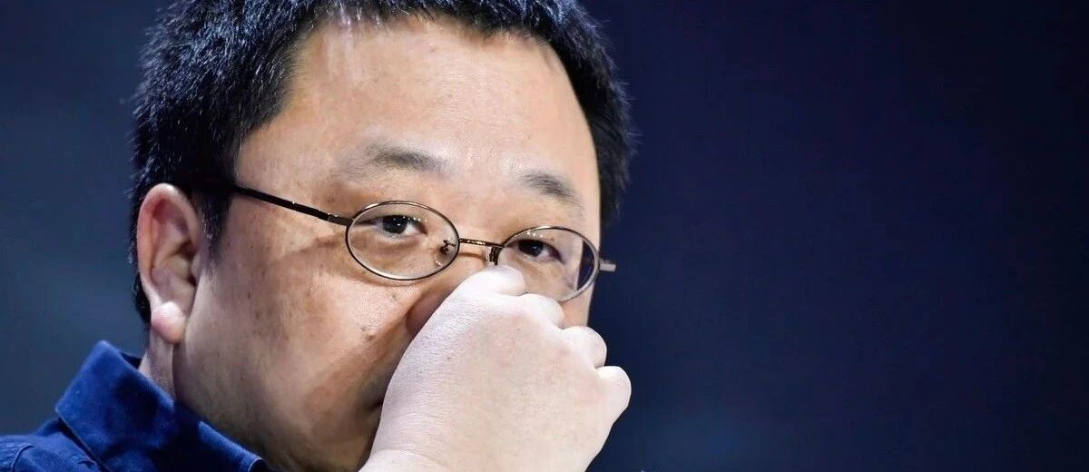 西贝硬刚罗永浩，网友：被公关震惊了！