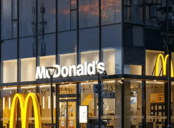 麦门年轻人，开始搭伙做公益了