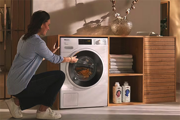 家電品牌海外紅人營銷策略：“KOL+KOC+素人”生態(tài)鏈布局解析