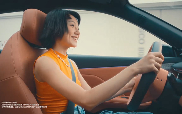 长安深蓝：让汽车为自己拍一条TVC