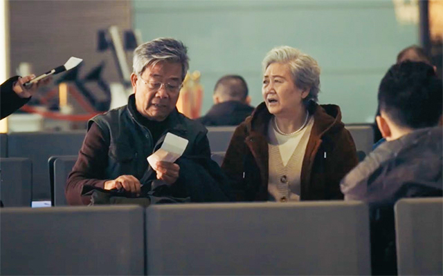 蒙牛悠瑞：春运父母出行顺手帮一把