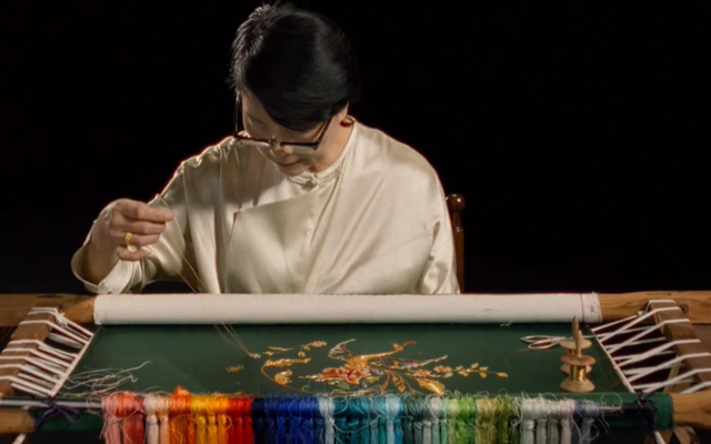 潮宏基×非遗汉绣：于武汉再造「非遗归属感」