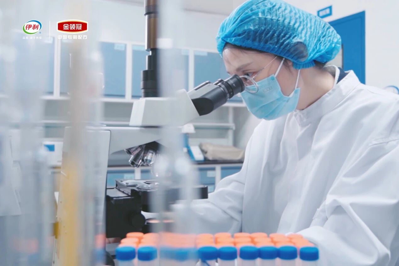 为什么说伊利金领冠是奶粉界“头号玩家”？