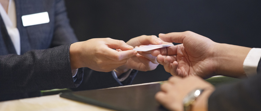 亚朵隐私风波，给我看傻眼了