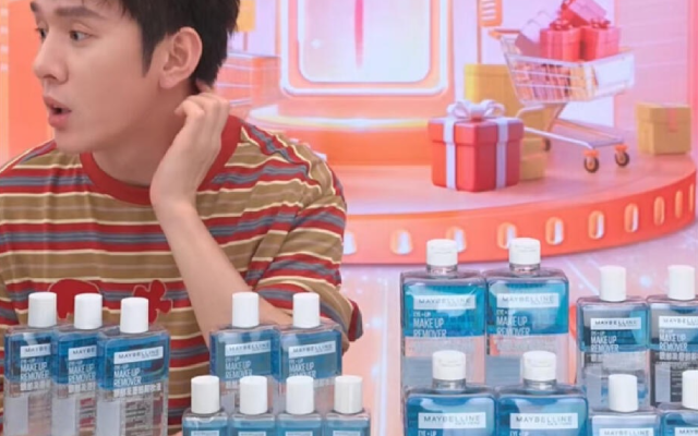 这个双11，李佳琦们把打工人出租屋当「囤货仓库」了？