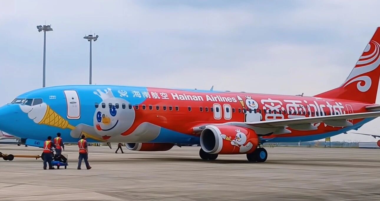 4元奶茶的雪王，坐上了4亿的大飞机