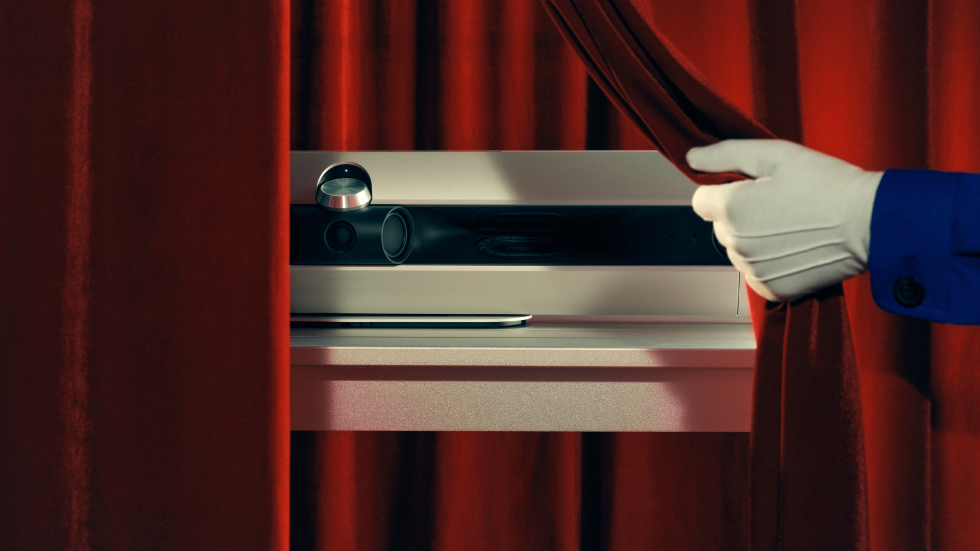 重塑空间，声场无界 B&O 推出全新 Soundbar 作品 Beosound Premiere