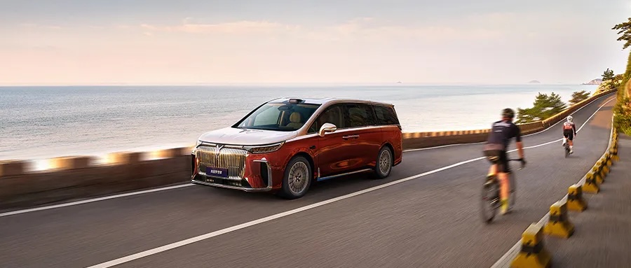 岚图梦想家卖40万+，凭啥还卖疯了?