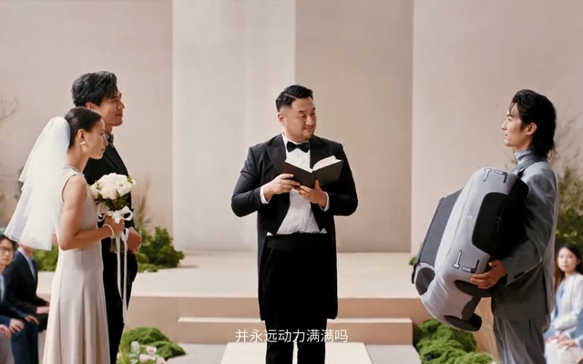 沃尔沃×胡歌，魔性演唱《爱你在心口难开》