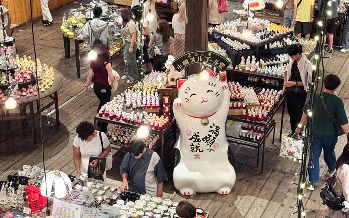 杂货，似乎成了商场“万金油”