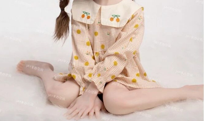 “幼女款”情趣玩偶曝光，刷新全网三观！