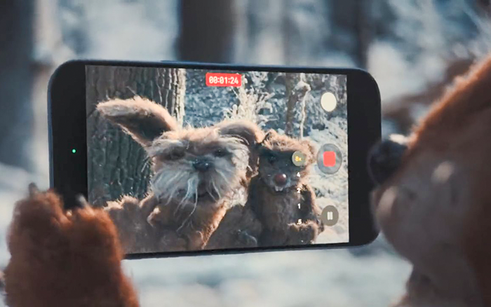 蘋果溫馨圣誕廣告，森林動物唱響友誼之歌