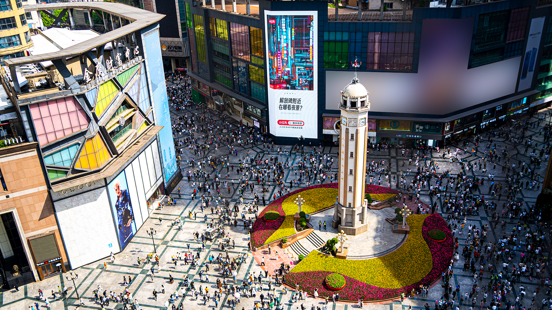 告別流量濾鏡：戶外媒體如何讓品牌“長”在城市生活里