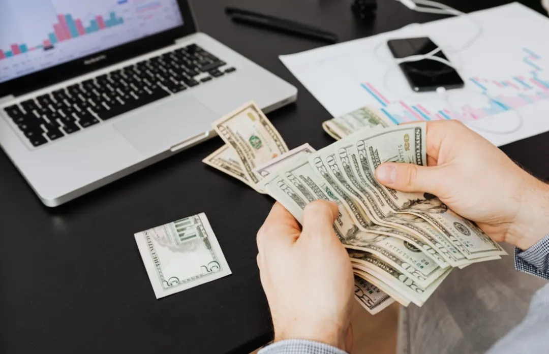 危機(jī)即轉(zhuǎn)機(jī)：江陰銀行一次深刻的“合規(guī)覺(jué)醒”