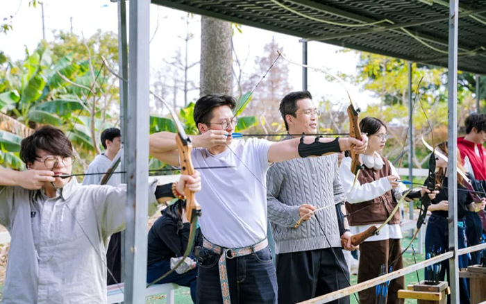 Bu蓝昊年会：2026是骡子是马，拉出来66！