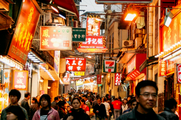  春節(jié)，正在被年輕人「私有化」