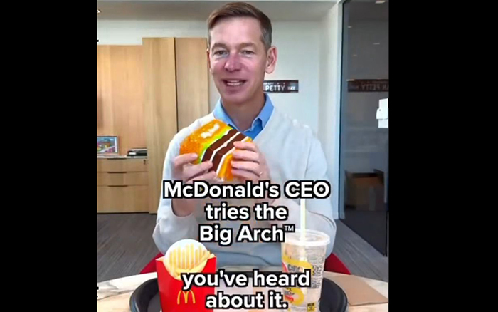麦当劳CEO试吃翻车,汉堡王们连夜拍视频补刀