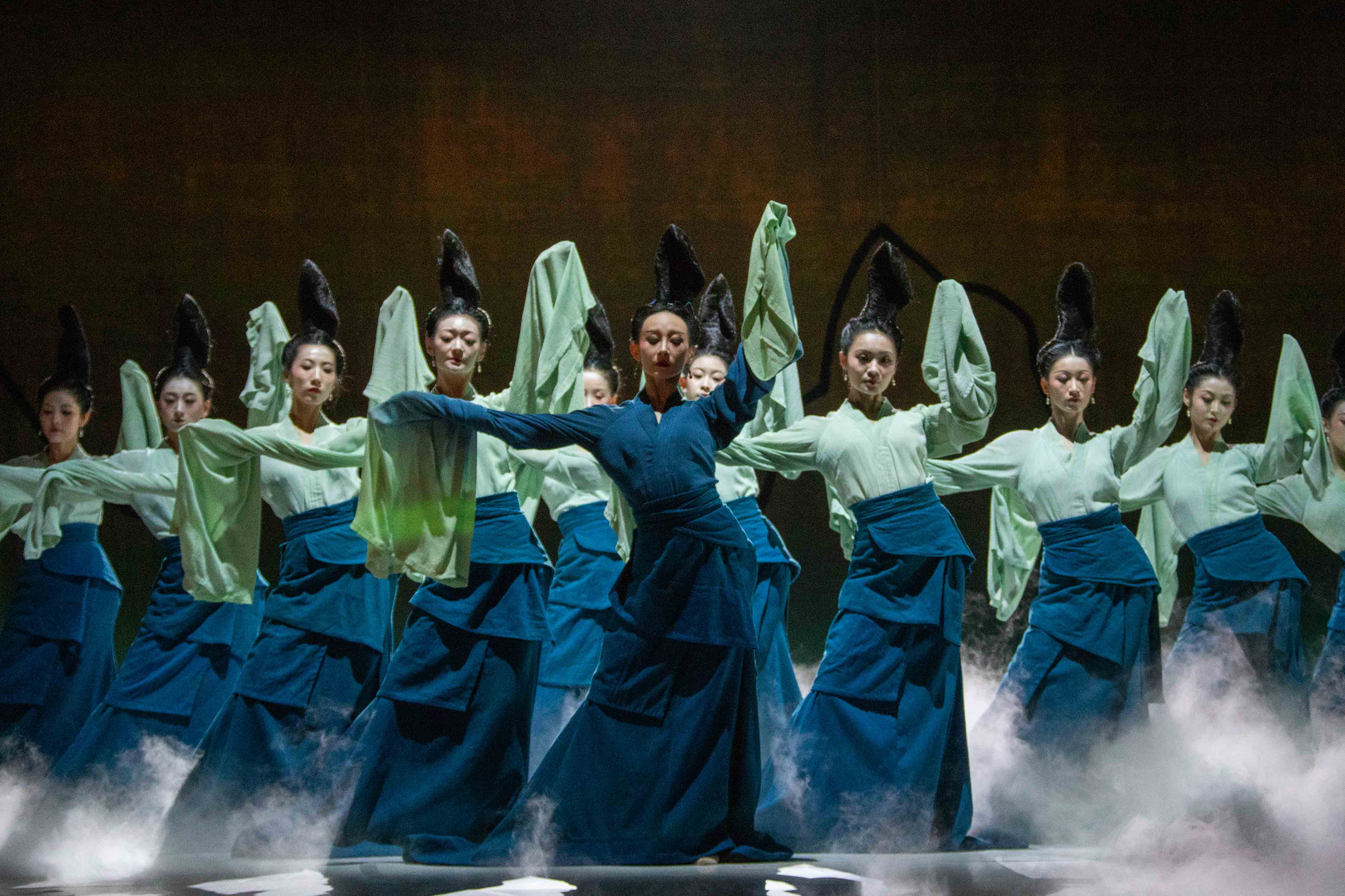 僅紐約單站票房就超110w美金！東方美學(xué)《只此青綠》如何席卷北美