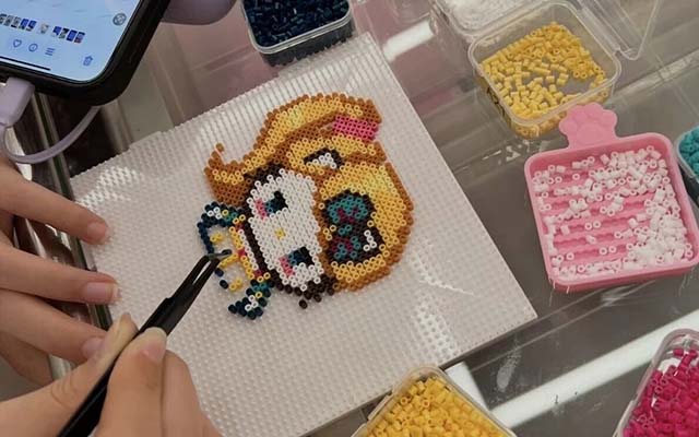 年輕人為何玩起了“拼豆”？