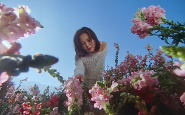 鄂尔多斯：把自己放回春天