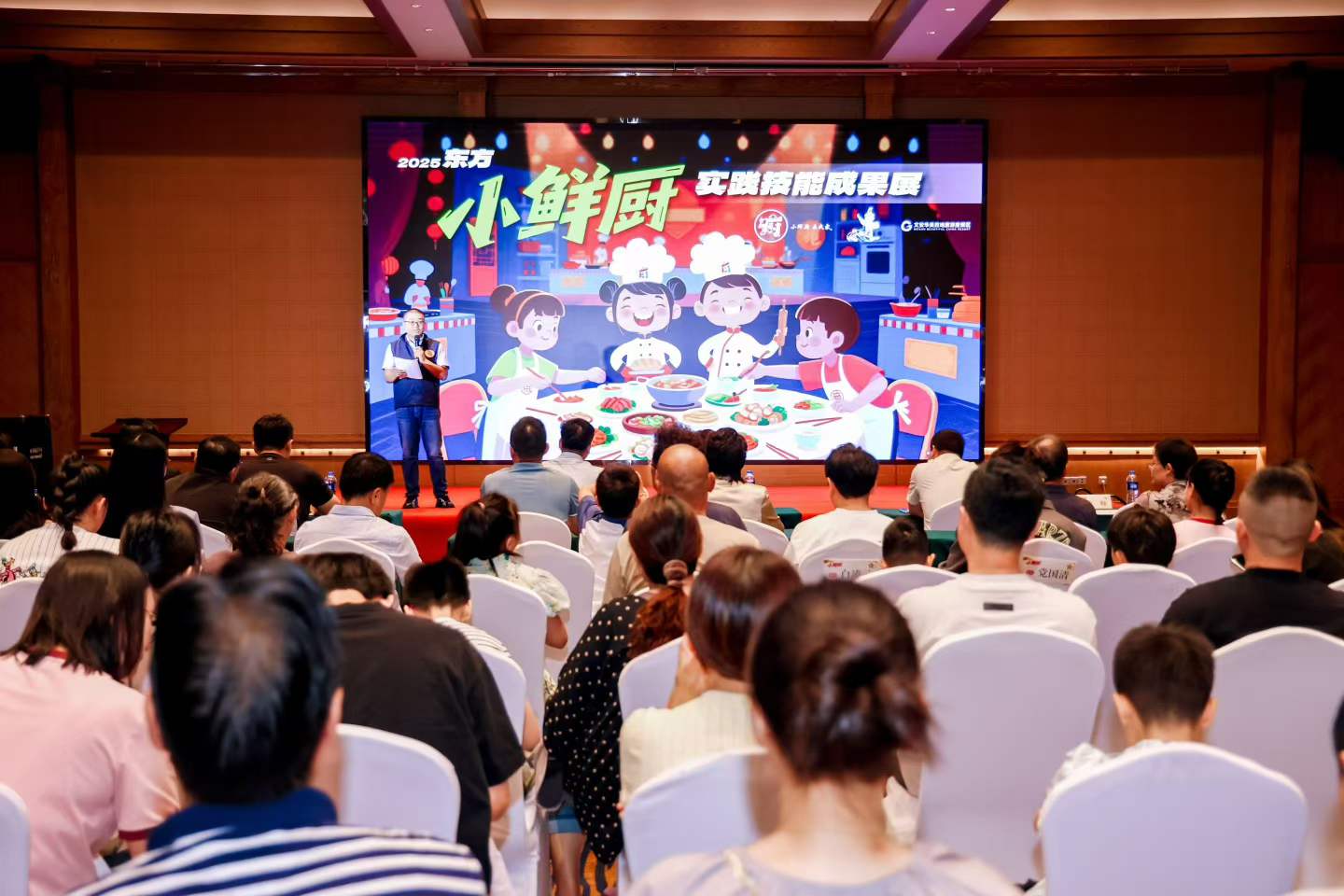 “小鮮廚 在我家”：以勞動育人，以文化傳承 