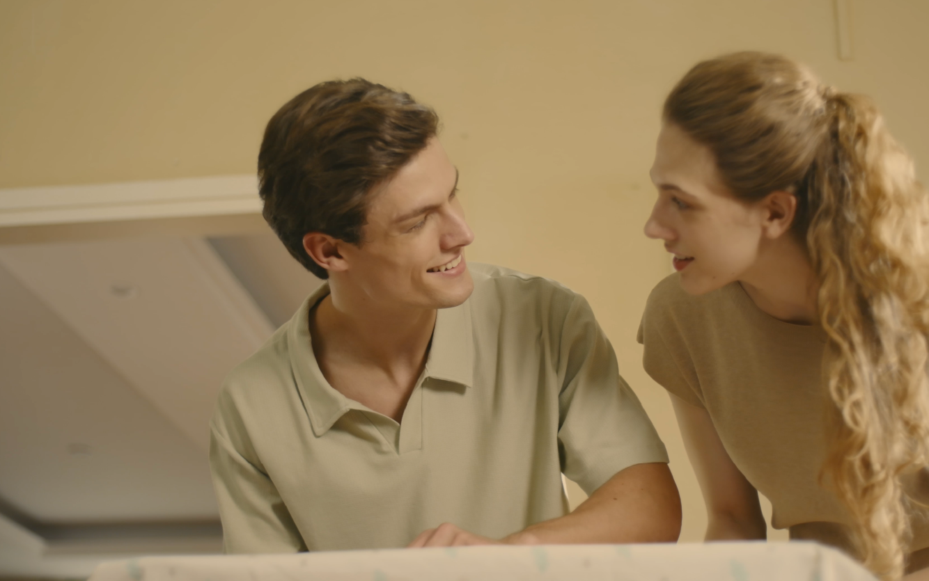 別夸了，搭把手吧——— BORRN「隨時(shí)，隨地，輕松喂養(yǎng)」