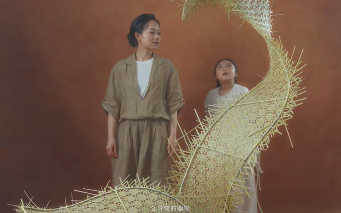 LAN兰母亲节:经纬交织处,爱意如兰生