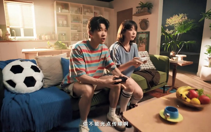 世界杯太拥挤，石头科技选择在生活上场