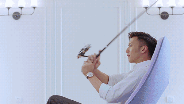 卡地亚x谢霆锋创意影片随心所驭穿越平行世界