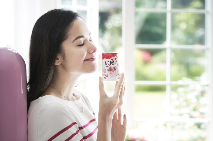 优诺酸奶Taste Campaign,尽情享受忘情时刻 -