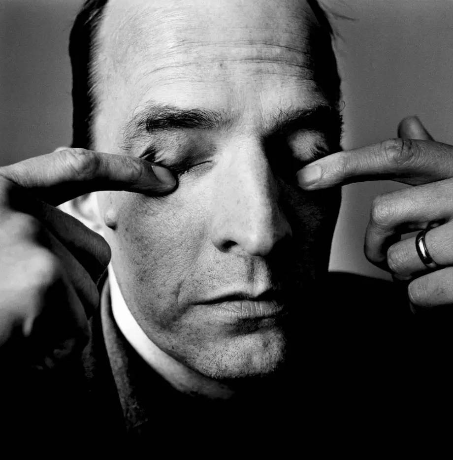 时尚摄影史上最重要的名字irvingpenn确立了一个时代的美