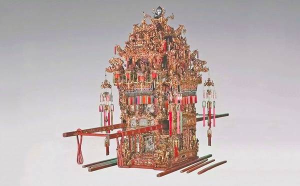 央视今年最好的审美和最强的阵容,全用来给国宝当陪衬了