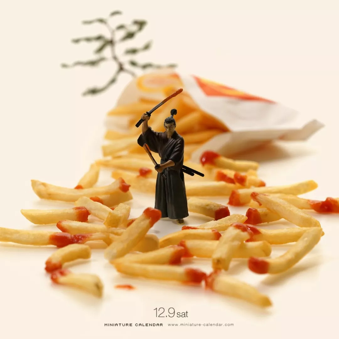 大脑洞下的“小人国”,都在田中达也的《微型日历》里 大脑洞下的“小人国”,都在田中达也的《微型日历》里