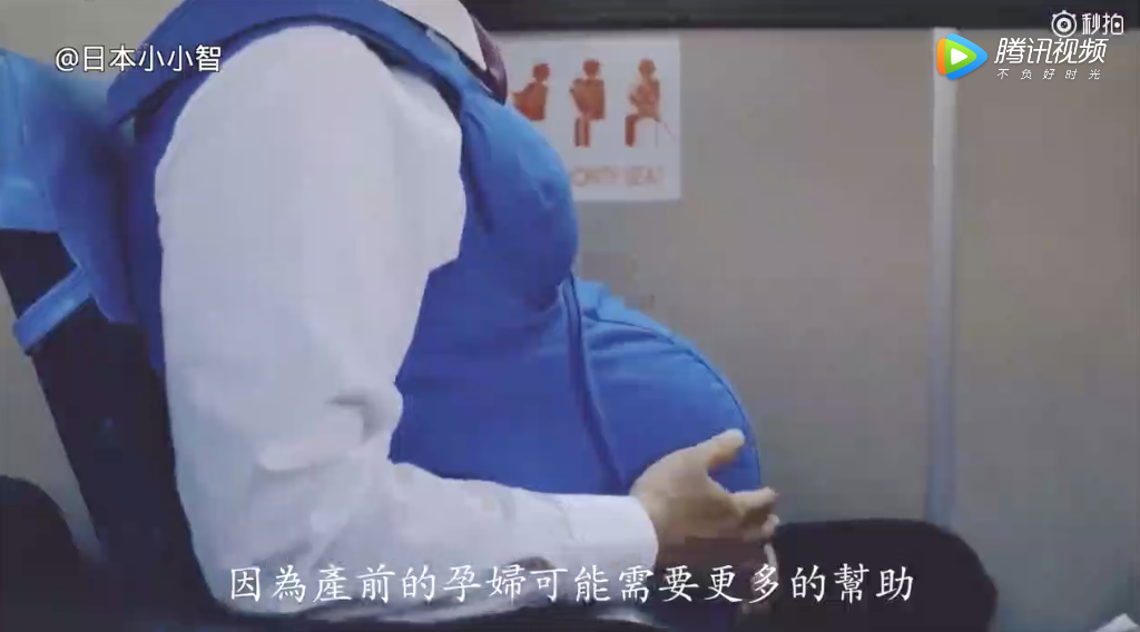 真的非常非常感谢她。 真的非常非常感谢她。