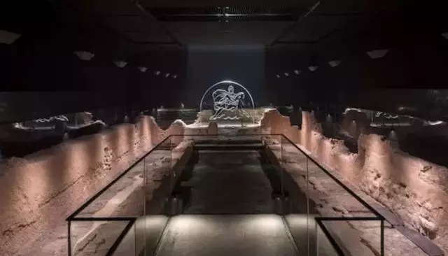 古罗马密特拉神庙被移回其原址,又能走进鲜活的历史中了