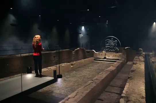 古罗马密特拉神庙被移回其原址,又能走进鲜活的历史中了