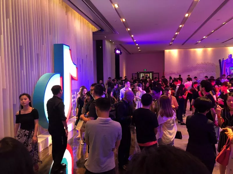 独家!抖音蓝V认证6.1全面开放!有关抖音运营6