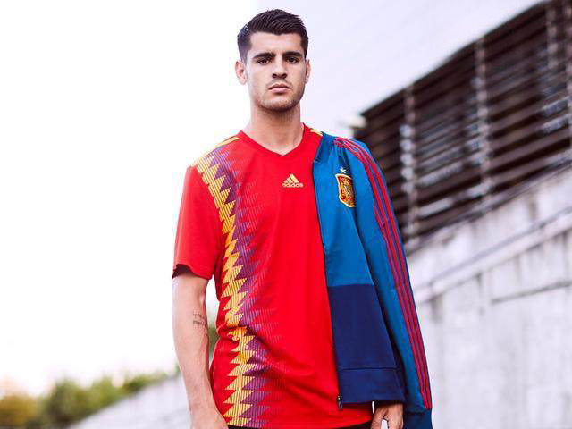 2018俄罗斯世界杯32组参赛国球衣,哪款是你的