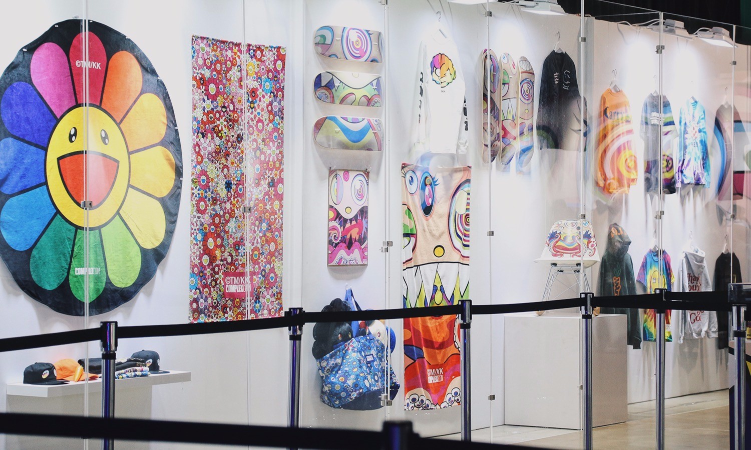 gero tan:noahs ark(图片来源:kaikai kiki)村上隆通过商业合作,将