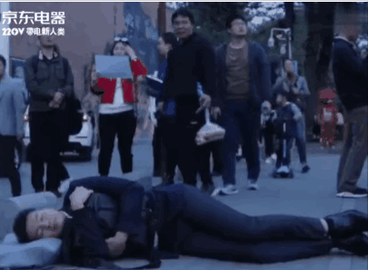 1541696597162365.gif 32.gif