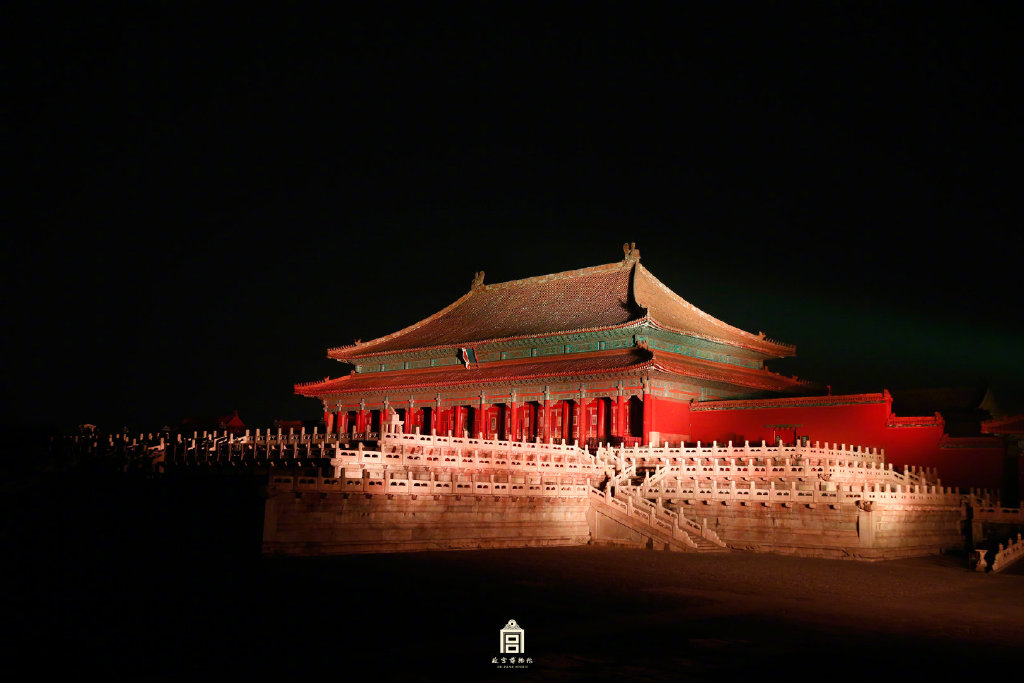 2月19日,20日,中共北京市委宣传部和故宫博物院联合举办 "紫禁城上元