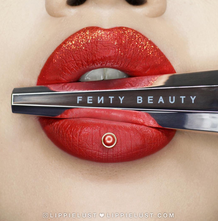 蕾哈娜美妆品牌fentybeauty广告赏女人几何极致的性感