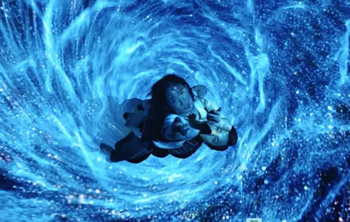 冈本数字薄短片,背后的含义你看懂多少?